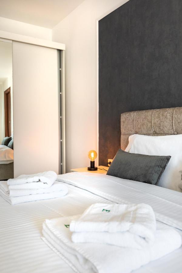 Emerald Residence Ришнов Екстер'єр фото