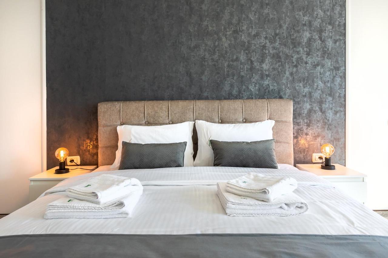 Emerald Residence Ришнов Екстер'єр фото